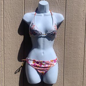 Super Cute Embroidered Bikini Set Sz Medium